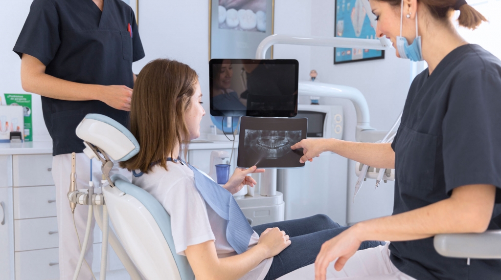 radiografia-panoramica-dental-algeciras-la-linea-uniclinic
