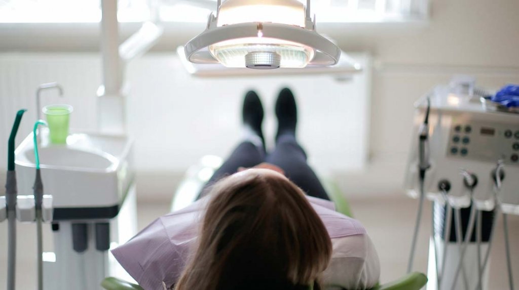 dentistas-urgencias-algeciras-la-linea-uniclinic